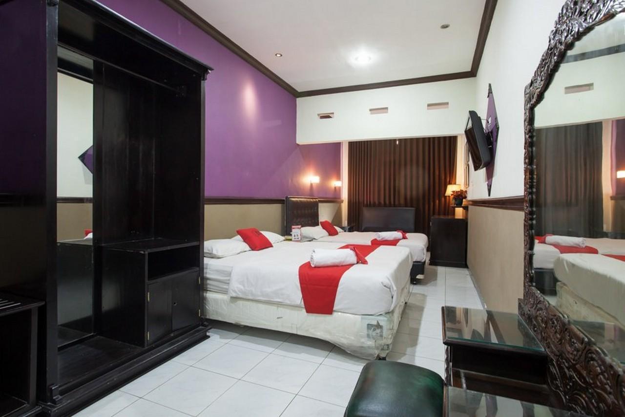 Reddoorz @ Urip Sumoharjo Hotel Surabaya Eksteriør billede
